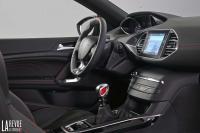 Interieur_Peugeot-nouvelle-308-GTi_23