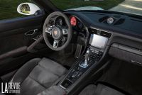 Interieur_Porsche-911-Carrera-4-GTS-Cabriolet-2017_40