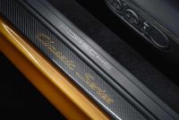 Interieur_Porsche-911-Turbo-Project-Gold_16
                                                        width=