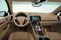 Interieur_Porsche-Cayenne-2010_31