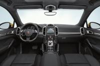 Interieur_Porsche-Cayenne-2010_28