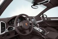 Interieur_Porsche-Cayenne-2010_27