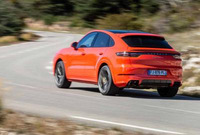 Image principale de l'actu: Essai Porsche Cayenne Coupé Turbo et Hybride : La bête et la verte !