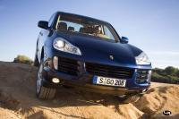 Exterieur_Porsche-Cayenne-S-Hybrid-2010_15