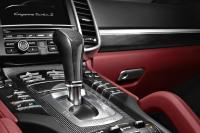 Interieur_Porsche-Cayenne-Turbo-S_21