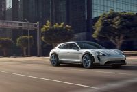 Exterieur_Porsche-Mission-E-Cross-Turismo_5