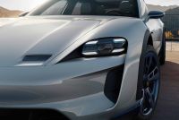 Exterieur_Porsche-Mission-E-Cross-Turismo_19