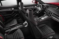 Interieur_Porsche-Panamera-2013_17