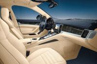 Interieur_Porsche-Panamera-Diesel_12