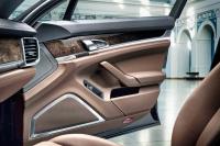 Interieur_Porsche-Panamera-Turbo-S-Exclusive_15
                                                        width=