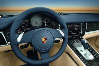 Interieur_Porsche-Panamera_26
                                                        width=