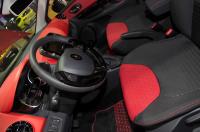 Interieur_Renault-Clio-4-2013_20
                                                        width=