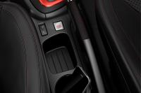 Interieur_Renault-Clio-4-RS-EDC_15
                                                        width=