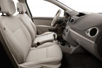 Interieur_Renault-Clio-III-2009_33
                                                        width=