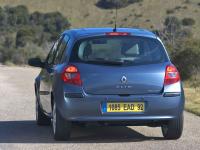 Exterieur_Renault-Clio-III_12
                                                        width=