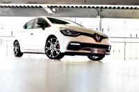 Exterieur_Renault-Clio-RS-Trophy-220-EDC_14