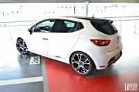 Exterieur_Renault-Clio-RS-Trophy-220-EDC_9