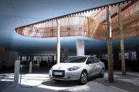 Exterieur_Renault-Fluence-ZE_12
                                                        width=