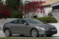 Exterieur_Renault-Laguna-Coupe_1