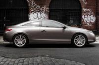 Exterieur_Renault-Laguna-Coupe_13