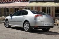 Exterieur_Renault-Laguna_9
                                                        width=