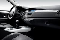 Interieur_Renault-Laguna_80
                                                        width=