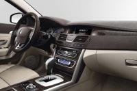 Interieur_Renault-Latitude_9