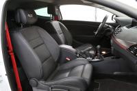 Interieur_Renault-Megane-RS-265-2014_27