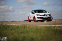 Exterieur_Renault-Megane-RS-3-Trophy-R_6
                                                        width=