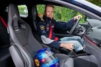 Interieur_Renault-Megane-RS-Red-Bull-Racing-RB8_9
                                                        width=