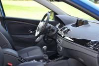 Interieur_Renault-Megane-dCi-Bose_28
                                                        width=