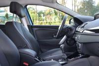 Interieur_Renault-Megane-dCi-Bose_30
                                                        width=