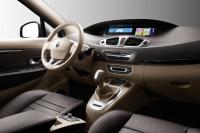 Interieur_Renault-Scenic-2009_21