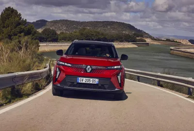 Image principale de l'actu: L'essai du nouveau Renault Scenic électrique, commence. Est-ce la révolution ?