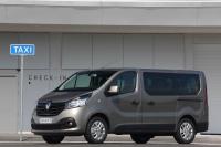 Exterieur_Renault-Trafic-Combi_4