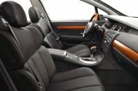 Interieur_Renault-VelSatis_28
                                                        width=