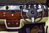 Interieur_Rolls-Royce-Drophead-Coupe_28
                                                        width=