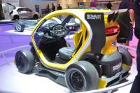 Exterieur_Salons-Francfort-Renault-2013_5
                                                        width=