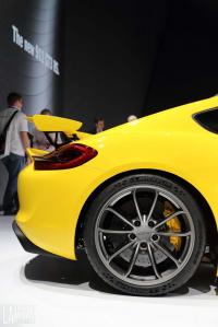 Exterieur_Salons-Porsche-Cayman-GT4_0
                                                        width=