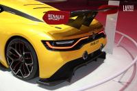 Exterieur_Salons-Renault-R-S-01_6