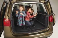 Interieur_Seat-Alhambra-2010_13