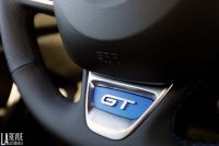 Interieur_Seat-Leon-FR-TDI-Vs-Renault-Megane-GT-dCi_52