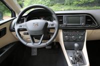 Interieur_Seat-Leon-ST-TDI-2014_18