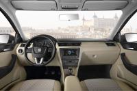 Interieur_Seat-Toledo-2013_24