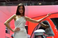 Exterieur_Sexy-Italian-babes-Paris-motorshow_0