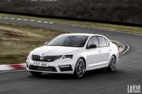 Exterieur_Skoda-0ctavia-RS-2017_7
                                                        width=