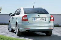 Exterieur_Skoda-Octavia-2009_12