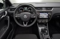 Interieur_Skoda-Octavia-Combi-RS_10
                                                        width=