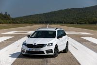 Exterieur_Skoda-Octavia-RS-245-Combi_9
                                                        width=