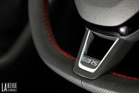 Interieur_Skoda-Otavia-RS-230_26